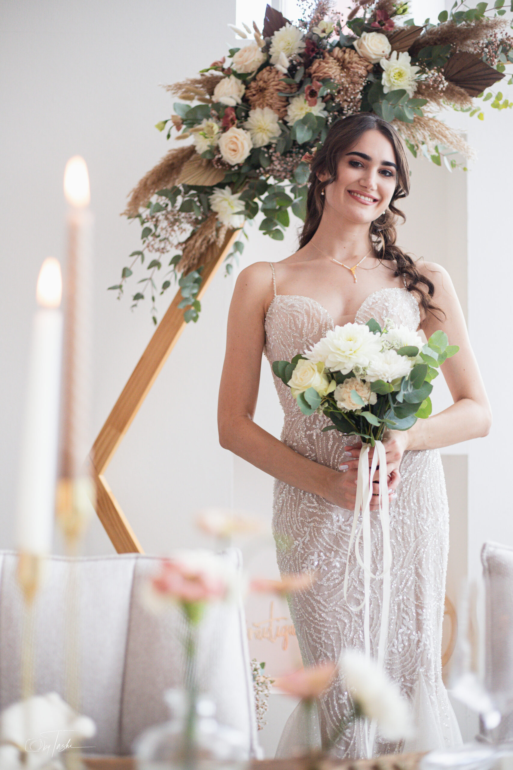 Regina-Shooting-Solo_2117